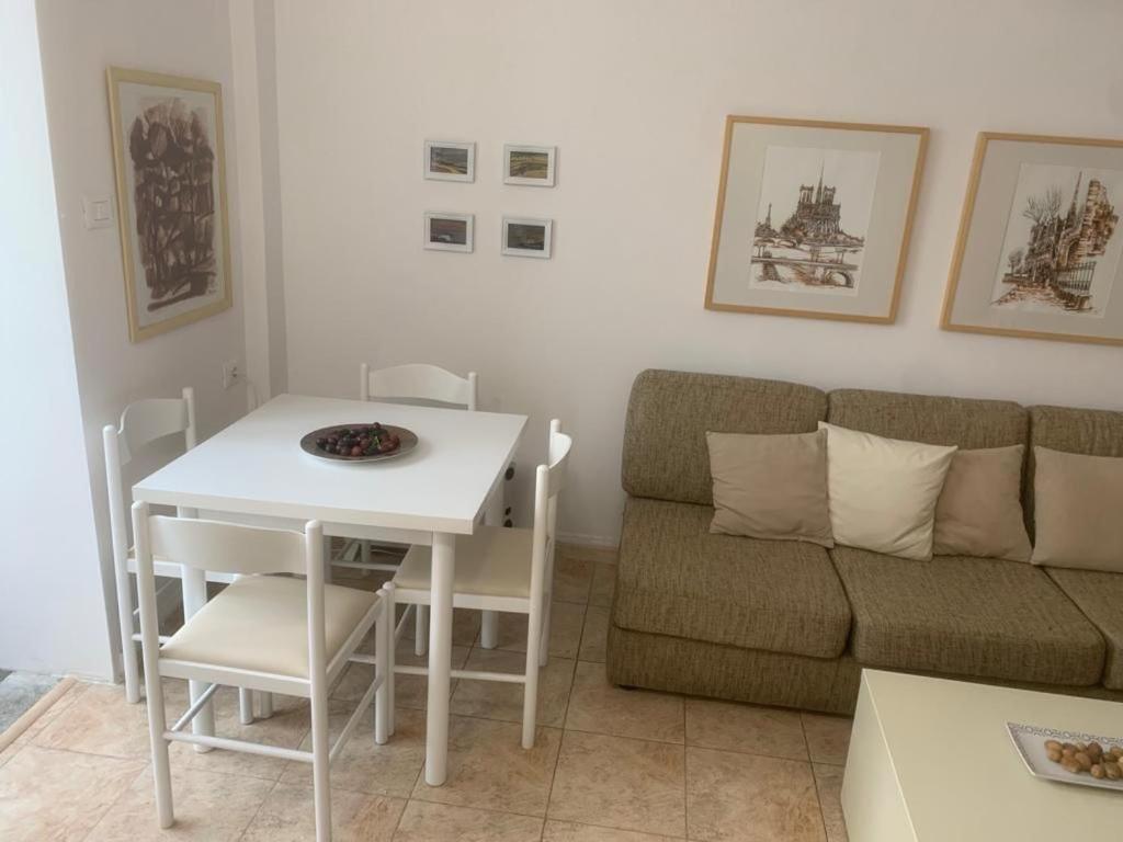 Alea2 Apartment ติรานา ภายนอก รูปภาพ