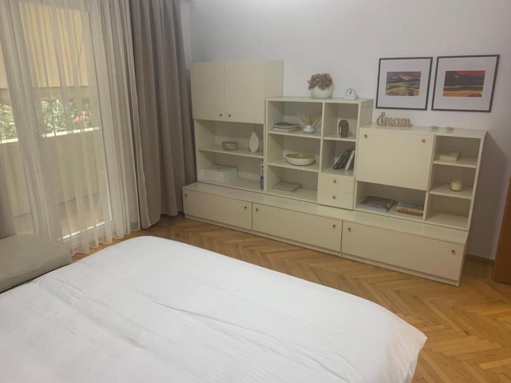 Alea2 Apartment ติรานา ภายนอก รูปภาพ
